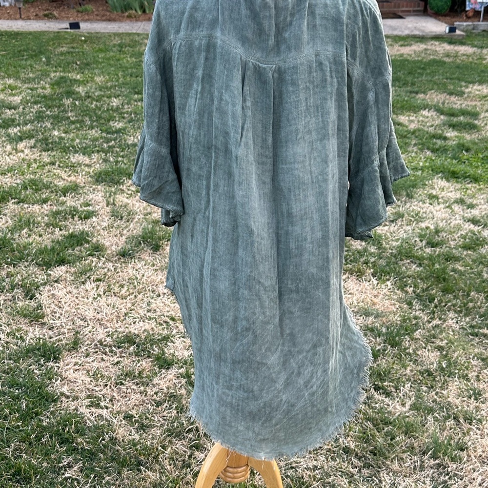 Umgee Olive Green Button-Front Ruffled Sleeve Blouse - Picture 3 of 4